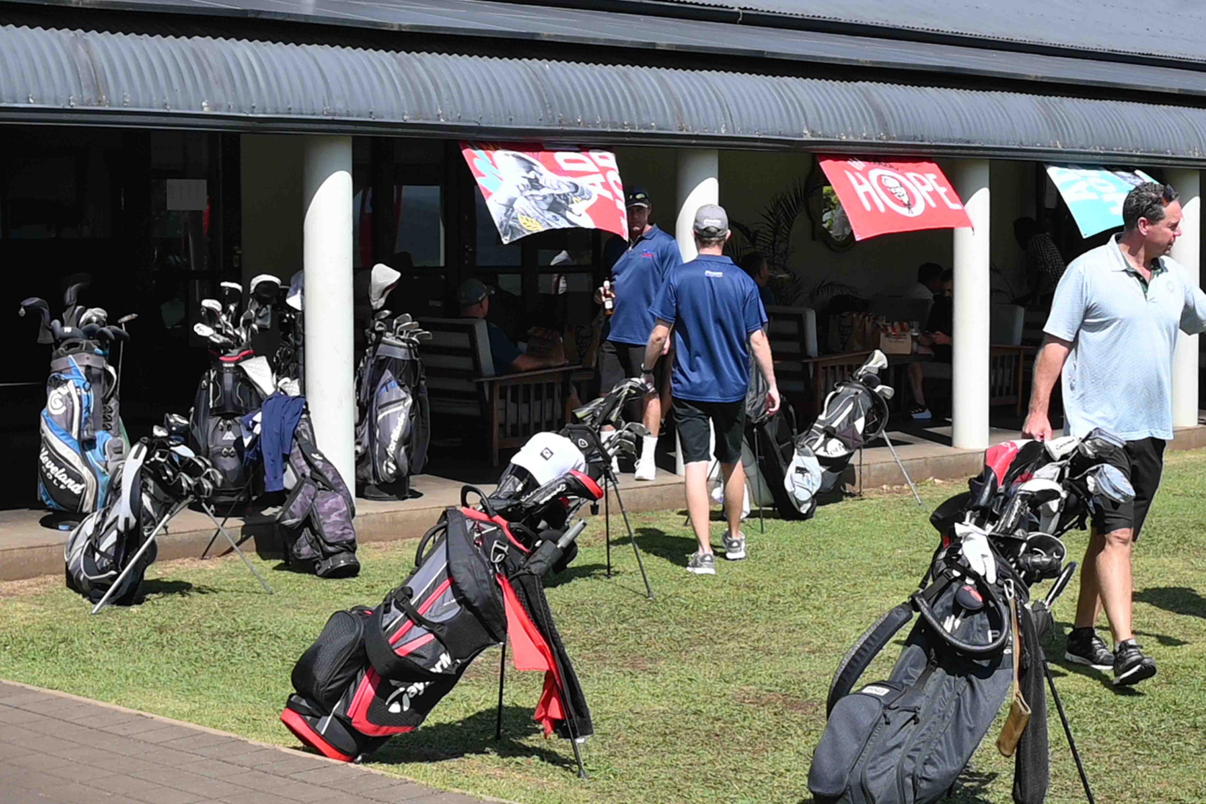 Group photo at golf day